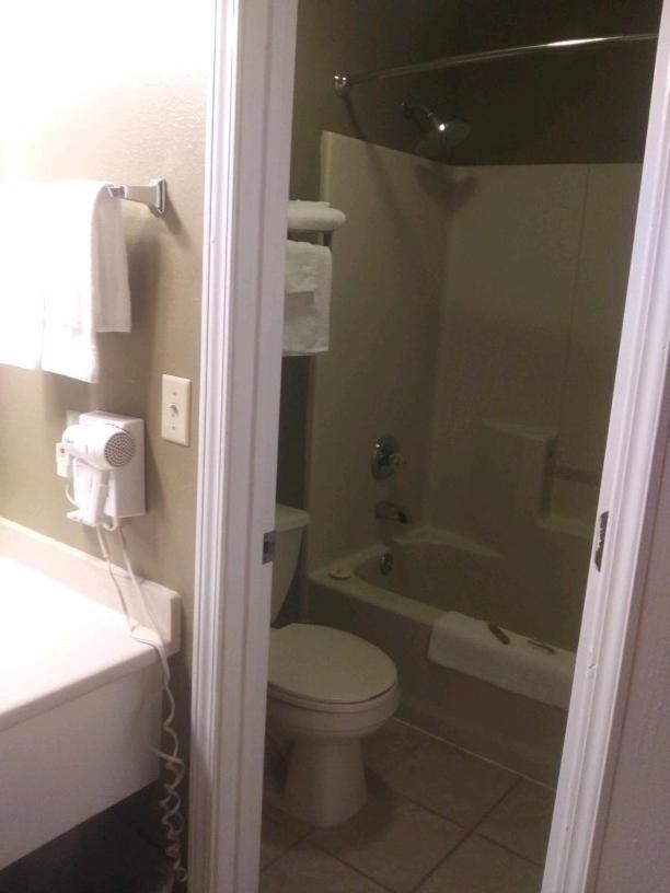 Whispering Creek Lodging & Rv Resort Newton Екстериор снимка