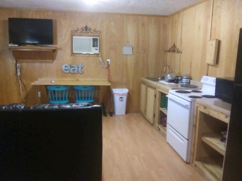 Whispering Creek Lodging & Rv Resort Newton Екстериор снимка