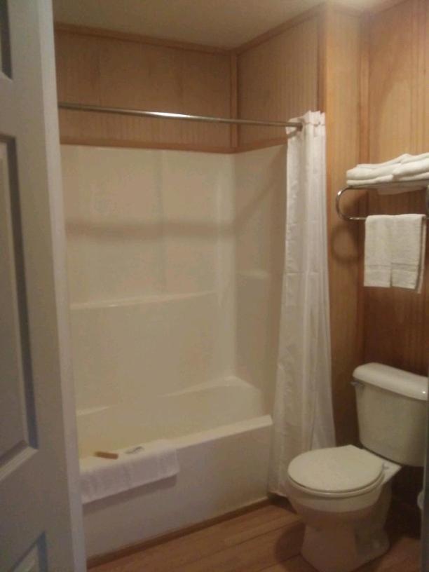 Whispering Creek Lodging & Rv Resort Newton Екстериор снимка